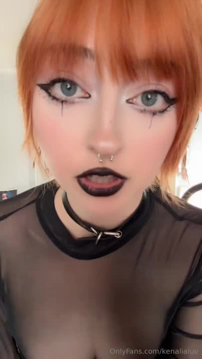 kenalialuv - Get on Your Knees for Mommy