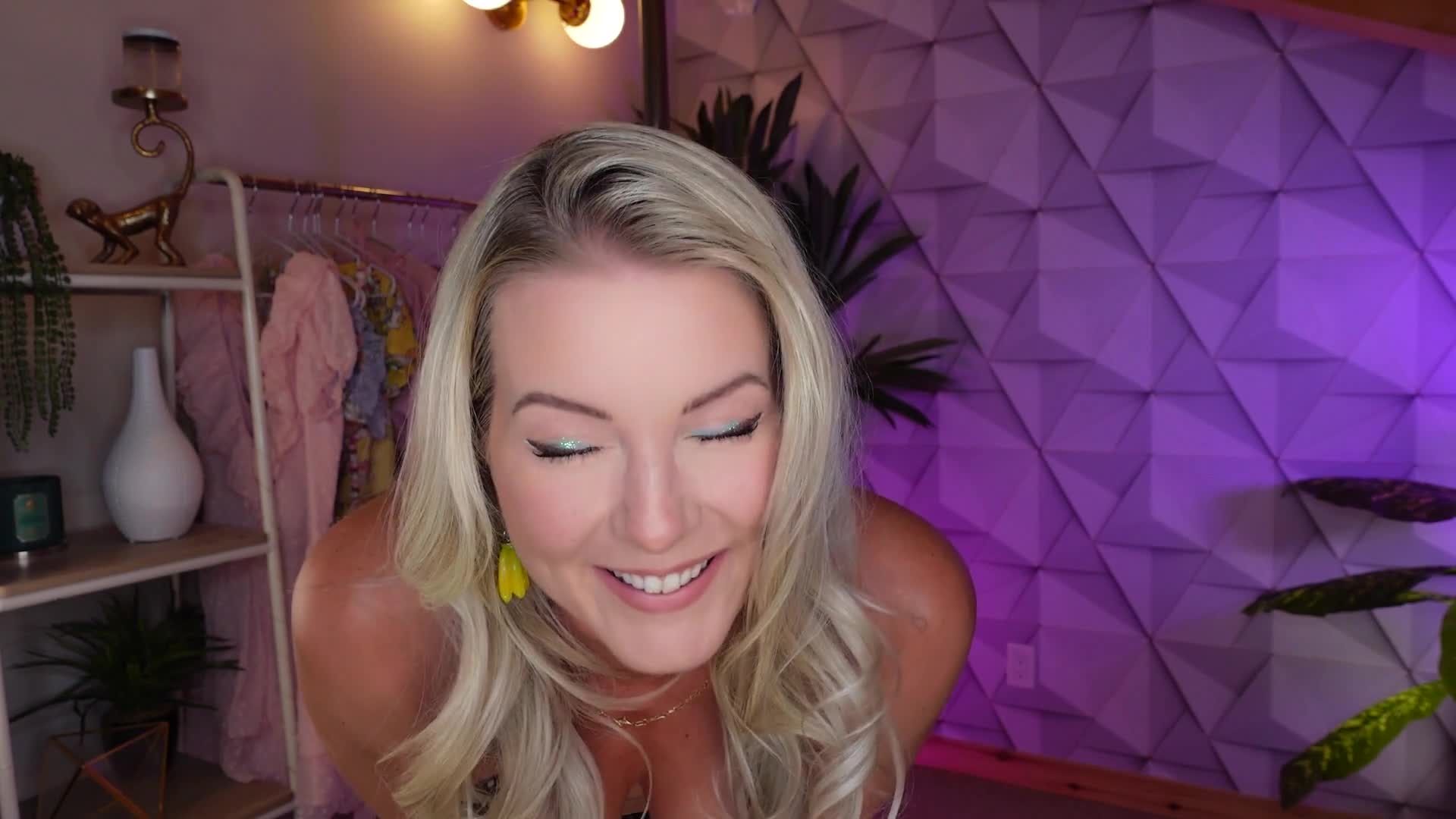 Kat Wonders Weekly 187