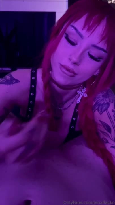 Emiliajolie - First B/G Content