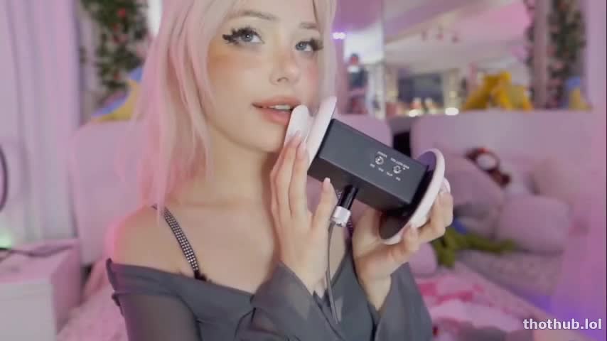 Dollblush - Autumn ASMR Muah and Fabric Sounds