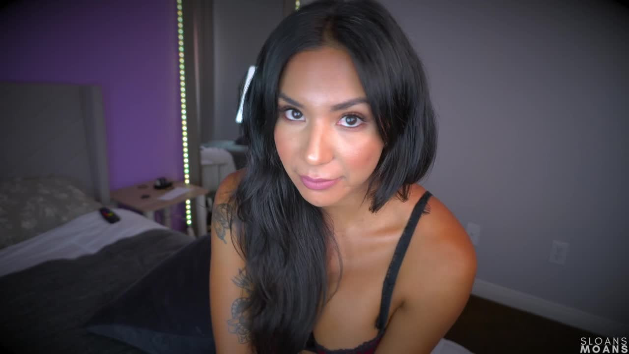 Sloansmoans - GFE: Piss your pants for me