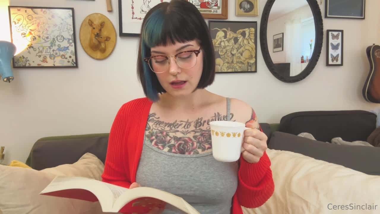 CERES - GF BEGS YOU TO FUCK HER AFTER READING SMUTTY BOOK