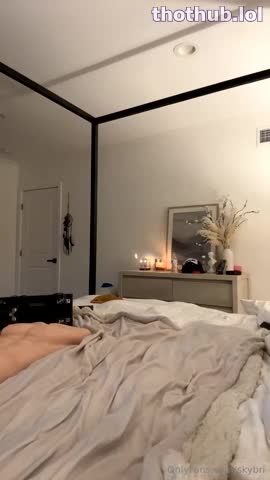 Sky Bri Live 3 h Anal fuck machine