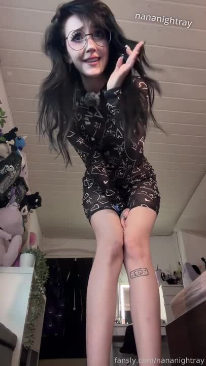 OnlyFans leaked Nananightray - 10 Oct 2026 - Gigantess is fascinated by you on HDthot