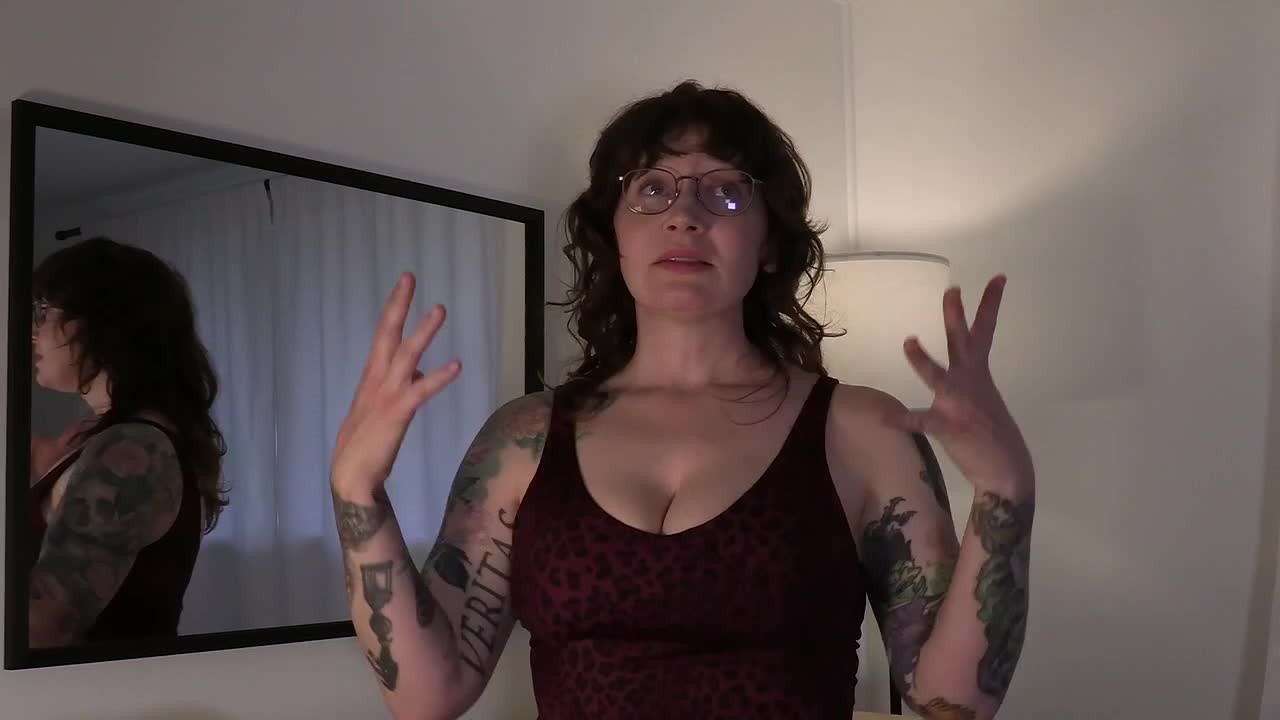 Bettie Bondage - StepMoms MindMatrix Mishap
