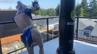 PinupPixie OnlyFans leaked Pinuppixie-Chun Li outdoor Fuck-Seat Sexmachine on HDthot