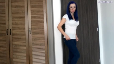leiwarain -- stepmom titfuck