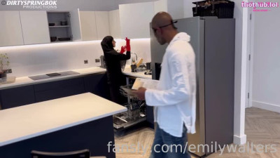 Emily Walters OnlyFans leaked Emily Walters & Aaliya Yasin - hijabi maid on HDthot