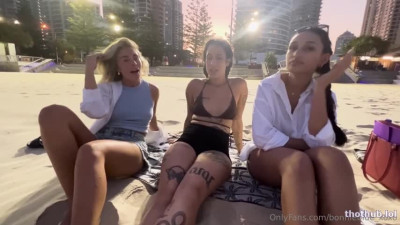 Bonnie Blue OnlyFans leaked Bonnie Blue And Leilani May - Fucked By Roommate on HDthot