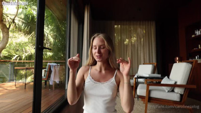 Caroline Zalog OnlyFans leaked Caroline Zalog TreeHouse Try On Haul on HDthot