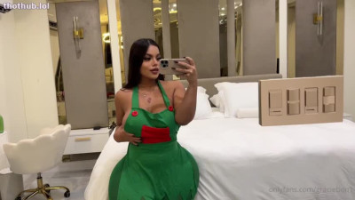 Gracie Bon OnlyFans leaked Gracie Bon bg starbucks on HDthot