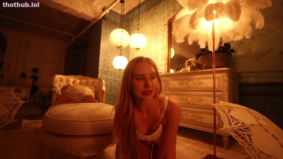 Caroline Zalog OnlyFans leaked Caroline Zalog Stockings And Fishnets Try-On on HDthot